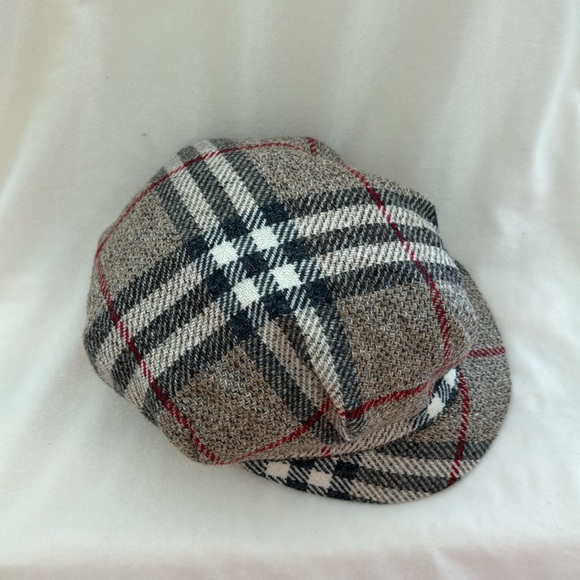 Burberry Hat - Picture 3 of 10